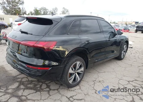 2024 Audi Q8 E-Tron Premium Quattro из США, поврежденный, VIN WA14AAGE1RB037477